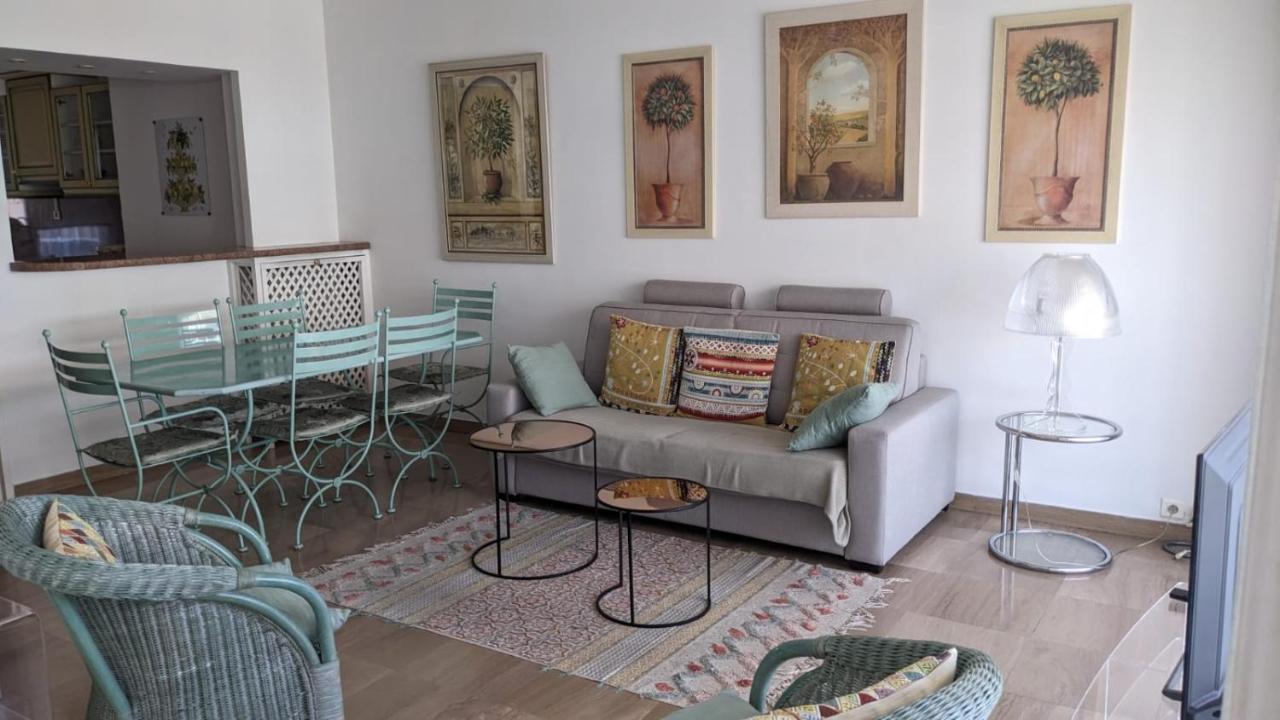 Appartement Tres Belle Situation ! Antibes